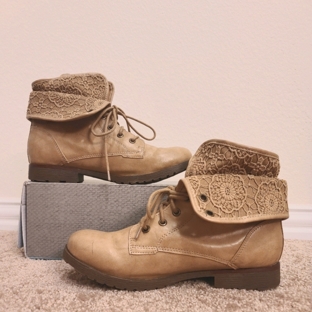 Rock & Candy Taupe Bootie
